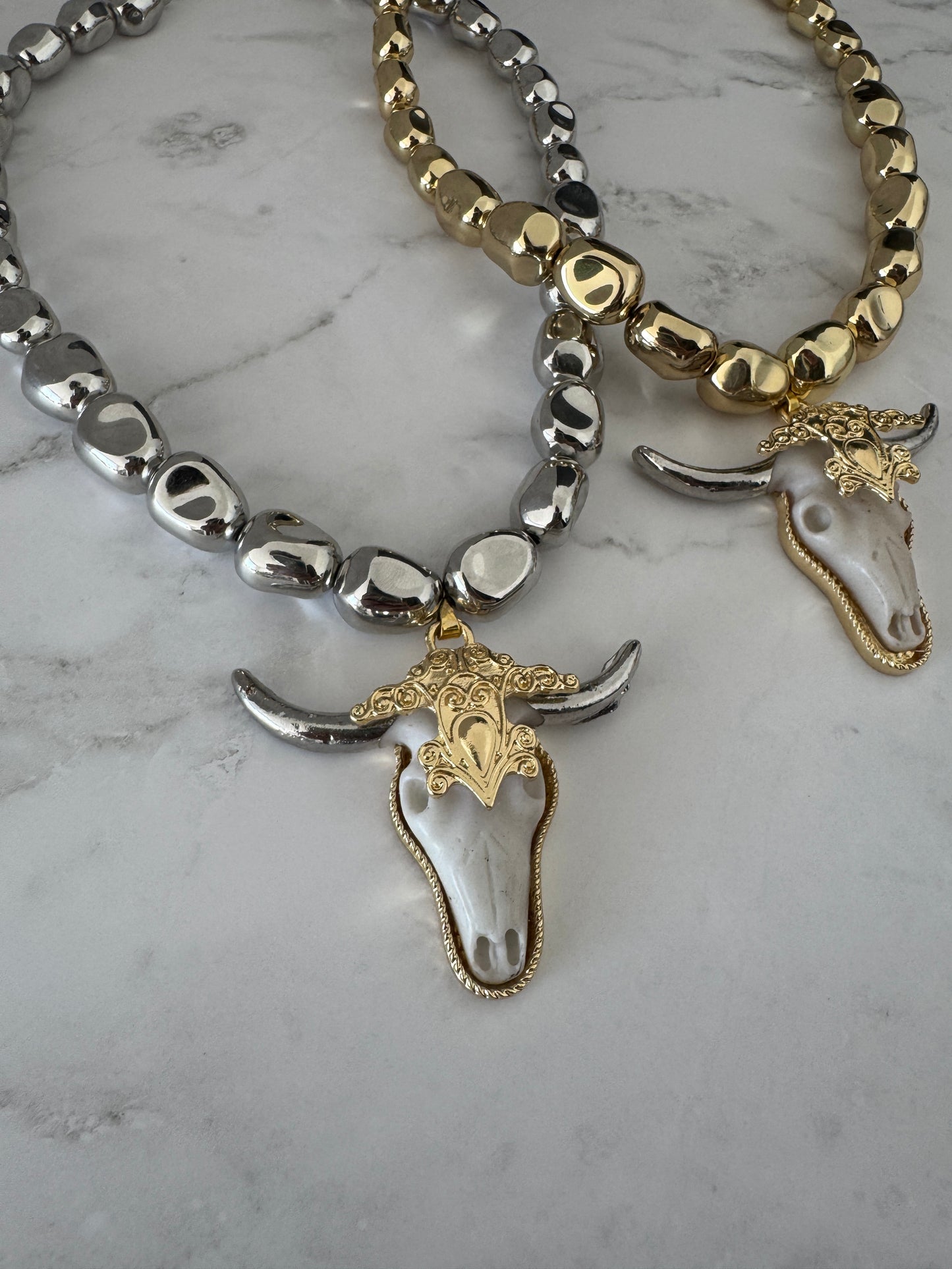 BULLS NECKLACE